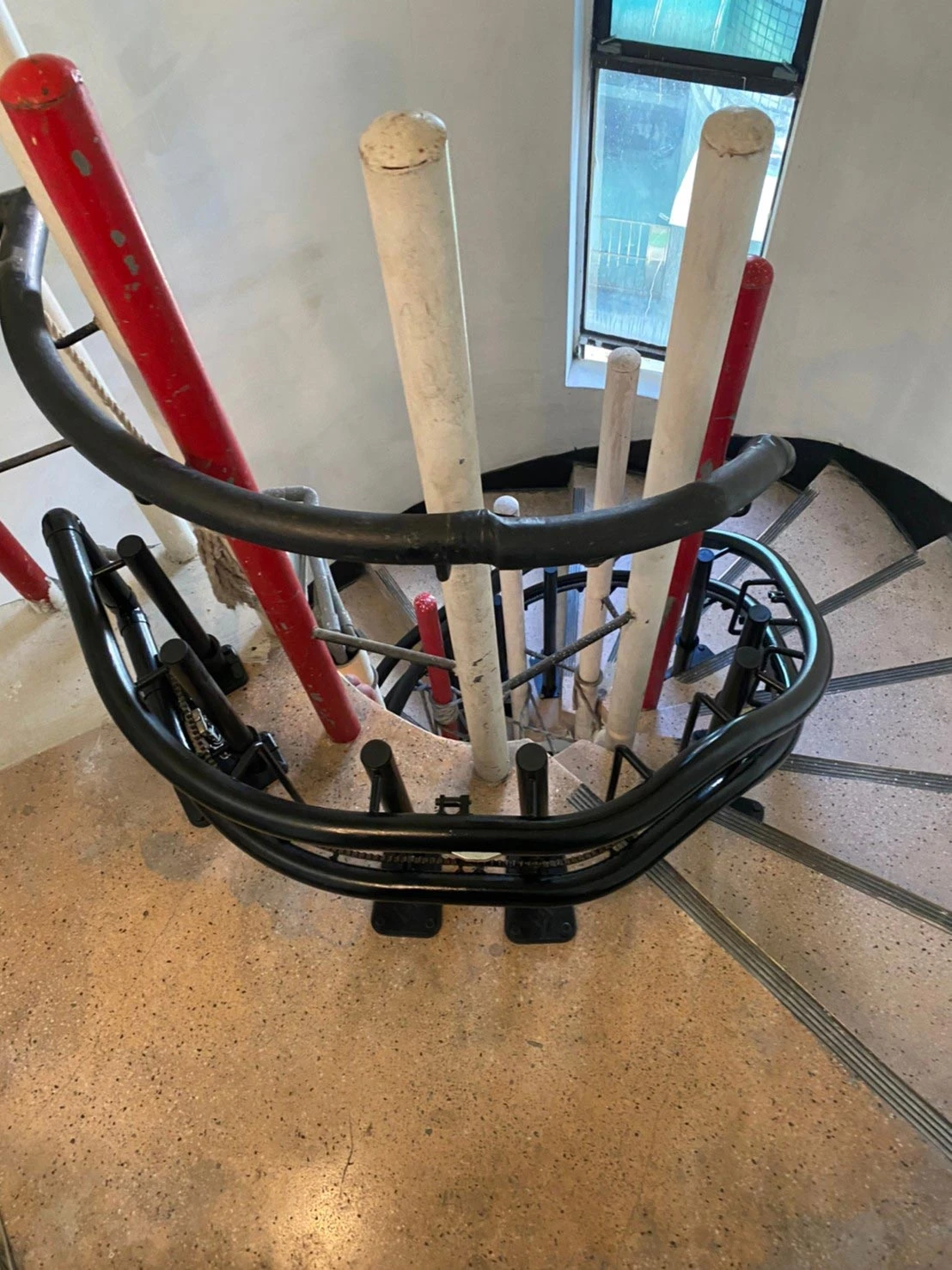 Spiral staircase-Curved-black-B1-4F (3)